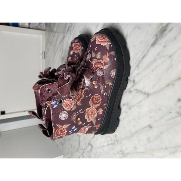 H&M girls floral print burgundy combat boots size 6.5 - Picture 2 of 5